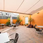 L'agora 3*