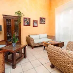 L'agora Hotel 3*
