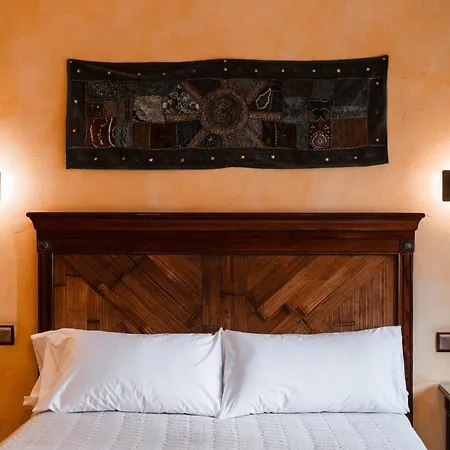 L'agora Boutique Hotel 3*