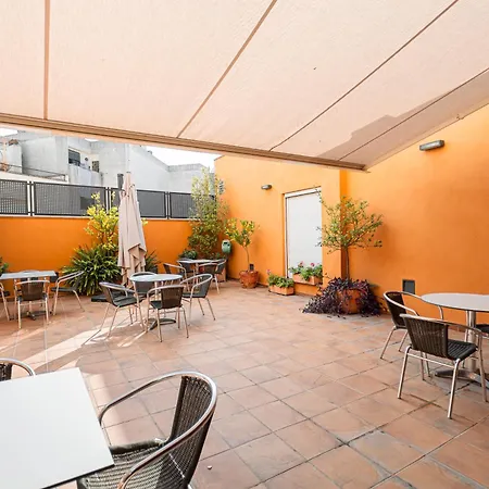 L'agora Boutique 3*