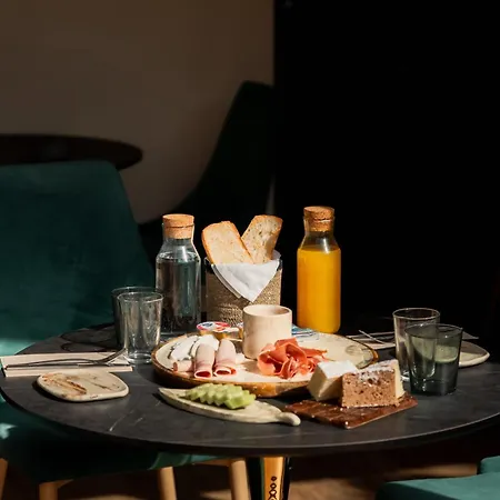 Hotel L'agora Boutique 3*