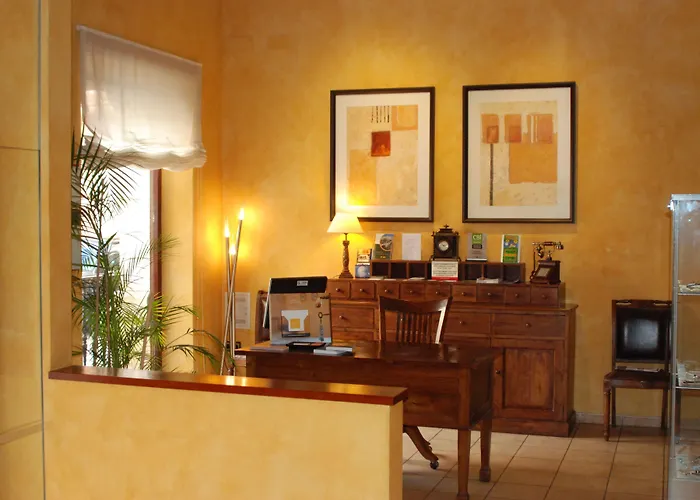 L'agora Hotel 3*